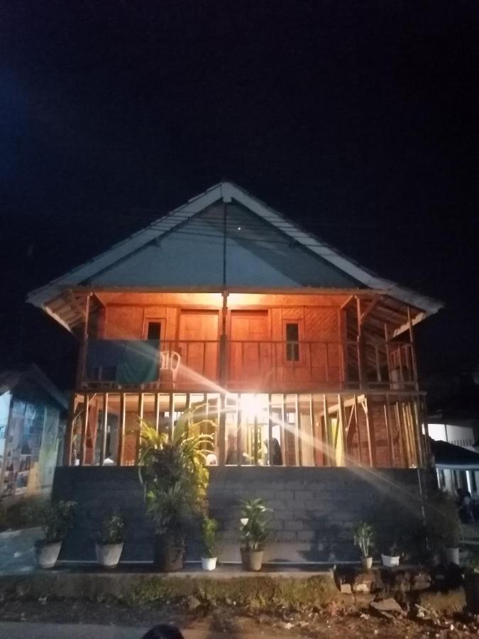 Jaya Homestay 테테바투 외부 사진